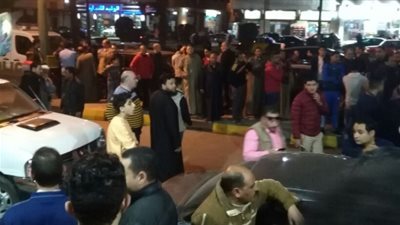 تظاهرة أمام حي العجمي بسبب حملات الإزالة (صور)