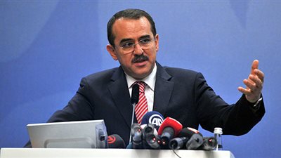 وزير العدل التركى يلمح للدعوة إلى استفتاء شعبى للموافقة على الدستور الجديد