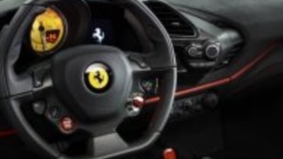 فيراري ترفع قوة محرك سيارتها 488 بيستا