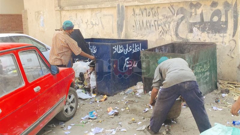 رفع أطنان قمامة وإزالة