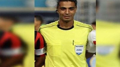 أمين عمر حكما لمباراة سموحة وسيراميكا