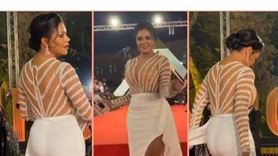 رانيا يوسف تتباهى بمفاتنها: 