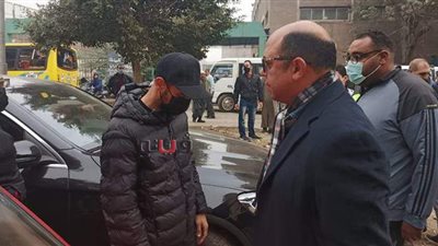 أحمد سليمان أول الحاضرين جنازة والدة حازم إمام