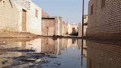 انفجار ماسورة مياه في عزبة مهدي بيك بالفيوم