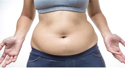 خل التفاح والقرفة.. كلمة السر في التخلص من الكرش