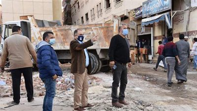 إزالة 36 محلا آيلا للسقوط وتحويلها لمنطقة حضارية بمطروح | صور