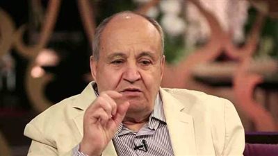 طارق الشناوي: وحيد حامد كتب 15 حلقة من