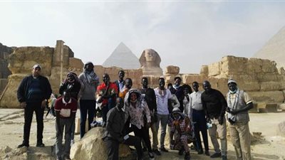 ​ جولة سياحية لإعلاميي جنوب السودان فى أهرامات الجيزة