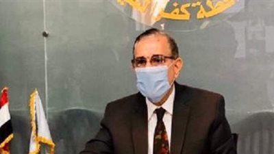 قبل تطبيق الغرامات.. محافظ كفر الشيخ يناشد المواطنين بارتداء الكمامات