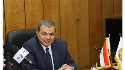 القوى العاملة: استرداد 7 ملايين ليرة لبنانية لـ 5 مصريين تنازلات بنكية