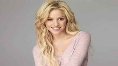 شاكيرا تتخطي حاجز الـ100 مليون مشاهدة بأغنية GIRL LIKE ME.. اعرف الكلمات