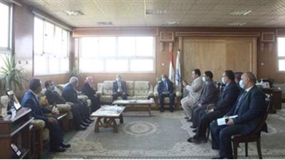 وفد من هيئة ضمان الجودة والتأهيل يزور جامعة جنوب الوادي