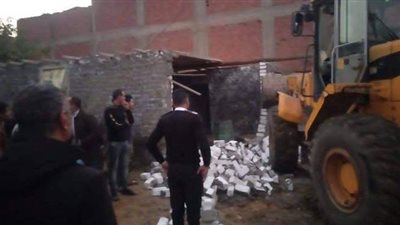 الجيزة تسترد 300 فدان بالواحات البحرية