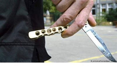 بسب لعب الكرة.. إصابة شاب بطعنة في الصدر خلال مشاجرة بالدقهلية