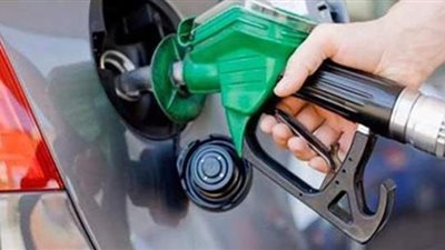 زيادة أم تثبيت.. تعرف على القرار الأقرب فى أسعار البنزين الجديدة