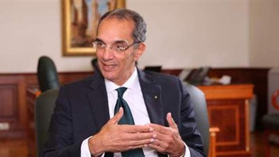 وزير الاتصالات: تسجيل ٧٠٠ ألف مواطن في منصة 