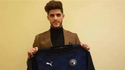 أحمد الشيخ: مسئول بالأهلي منع انتقالي لزيورخ.. وحزنت من الجماهير لهذا السبب