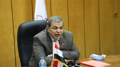 القوى العاملة: 7 يناير إجازة بأجر للعاملين بالقطاع الخاص بمناسبة عيد الميلاد