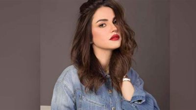 في أحدث إطلالة لها.. درة بالكاجوال الرياضي الأبيض