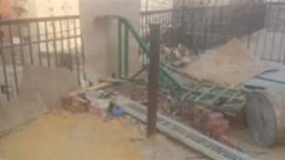 إزالة جمالون حديدي بحي العجوزة | صور