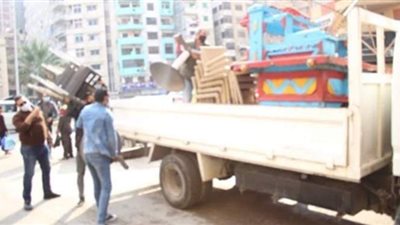 غلق محال تجارية ومقاهي بالمنتزة لمخالفتها الإجراءات الاحترازية| صور