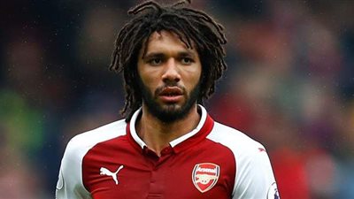 النني يتلقى عرضا جديدا للرحيل عن أرسنال في الشتاء