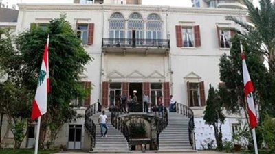 لبنان يرحب بفتح الحدود بين قطر والسعودية