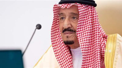 تساؤلات حول سر غياب الملك سلمان عن القمة الخليجية