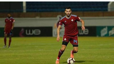 دونجا يتبرع بـ 20 أسطوانة أكسجين لمرضى العزل بالمحلة