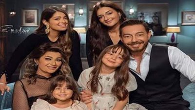 أكبرهن 18 سنة.. تعرف على فارق أعمار بنات أحمد زاهر