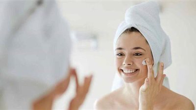 ماسكات لترطيب بشرتك وحمايتها من الجفاف طوال الشتاء