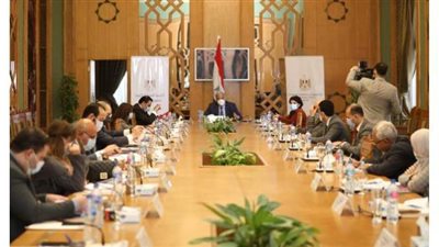 اللجنة العليا الدائمة لحقوق الإنسان تعتمد مسودة تعقيب الحكومة على التقرير السنوي الأخير