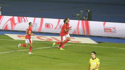 75 دقيقة.. بدر بانون يتقدم بالهدف الثالث للأهلي من ضربة جزاء