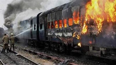 تفاصيل حريق قطار القاهرة المنصورة بين محطتي الرجدية ومحلة روح