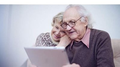 الصين توفر دورات تكنولوجيا لكبار السن