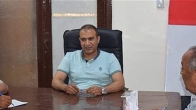 رئيس مدينة المنيا يتابع معدلات تنفيذ مشروعات الخطة الاستثمارية