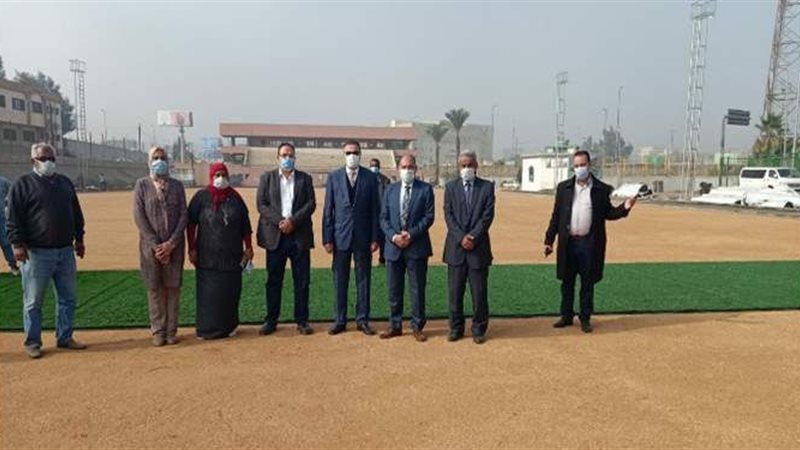 رئيس جامعة بنها يتفقد