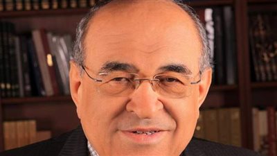 مصطفى الفقي يكتب مذكراته ويكشف أسرارًا جديدة