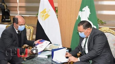 محافظ الشرقية عن 