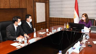 وزيرة التخطيط تدعو الشركات الكورية للاستثمار في مصر بمجال الصناعات التكنولوجية
