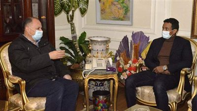 محافظ أسيوط يبحث مع رئيس مدينة ناصر الجديدة موقف المشروعات | صور