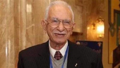 أحمد مجاهد ناعيا طه الطوخي: 