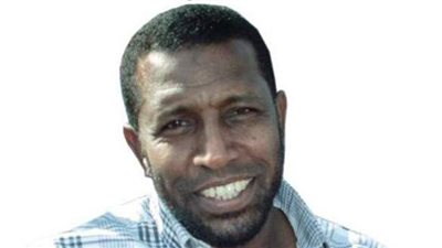 ربيع ياسين يتقدم ببلاغ للنائب العام ضد طبيب منتخب الشباب