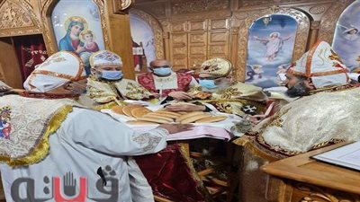 قداس ليلة عيد الميلاد ببورسعيد بدون حضور شعبي | فيديو وصور