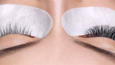 زيت جوز الهند.. كلمة السر لتطويل الرموش في أسبوع واحد فقط