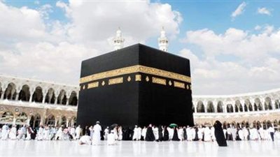 السياحة تكشف موعد إصدار ضوابط العمرة وموقف موسم الحج