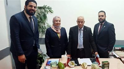 ضبط سبائك ذهب داخل أكياس سكر قبل تهريبها بمطار القاهرة