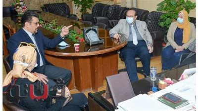 وفد من سيدات النواب عن محافظة الدقهلية يزور مستشفى المنصورة