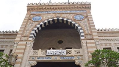 الأوقاف تواصل تعقيم مساجد الجمهورية قبل صلاة الجمعة