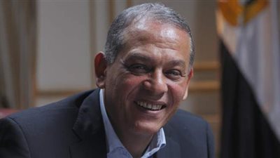 السادات: قوانين البرلمان 